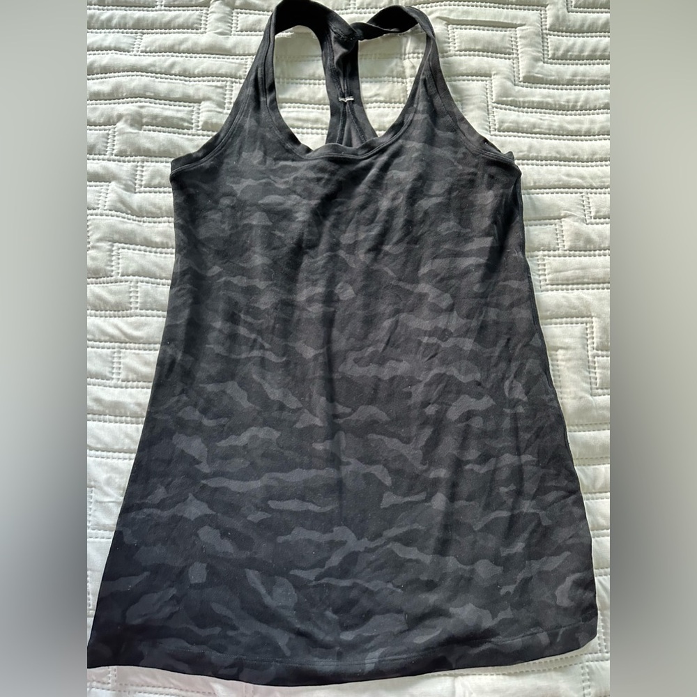 Lululemon Racerback Black Camo tank top (size 6)